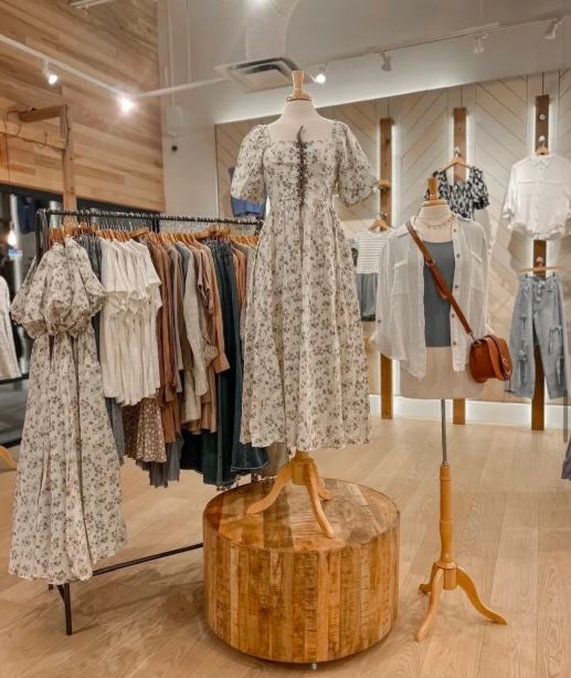 Boutique Clothing Supplier in London